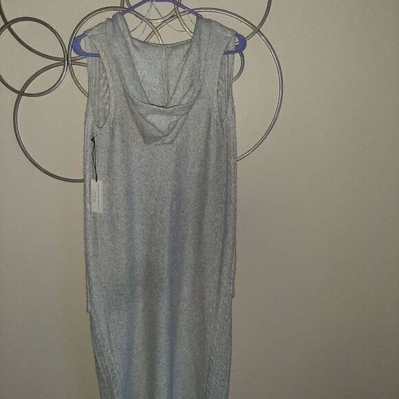 NWT Cupcakes & Cashmere long, hooded, fringe vest - Picture 2 of 7